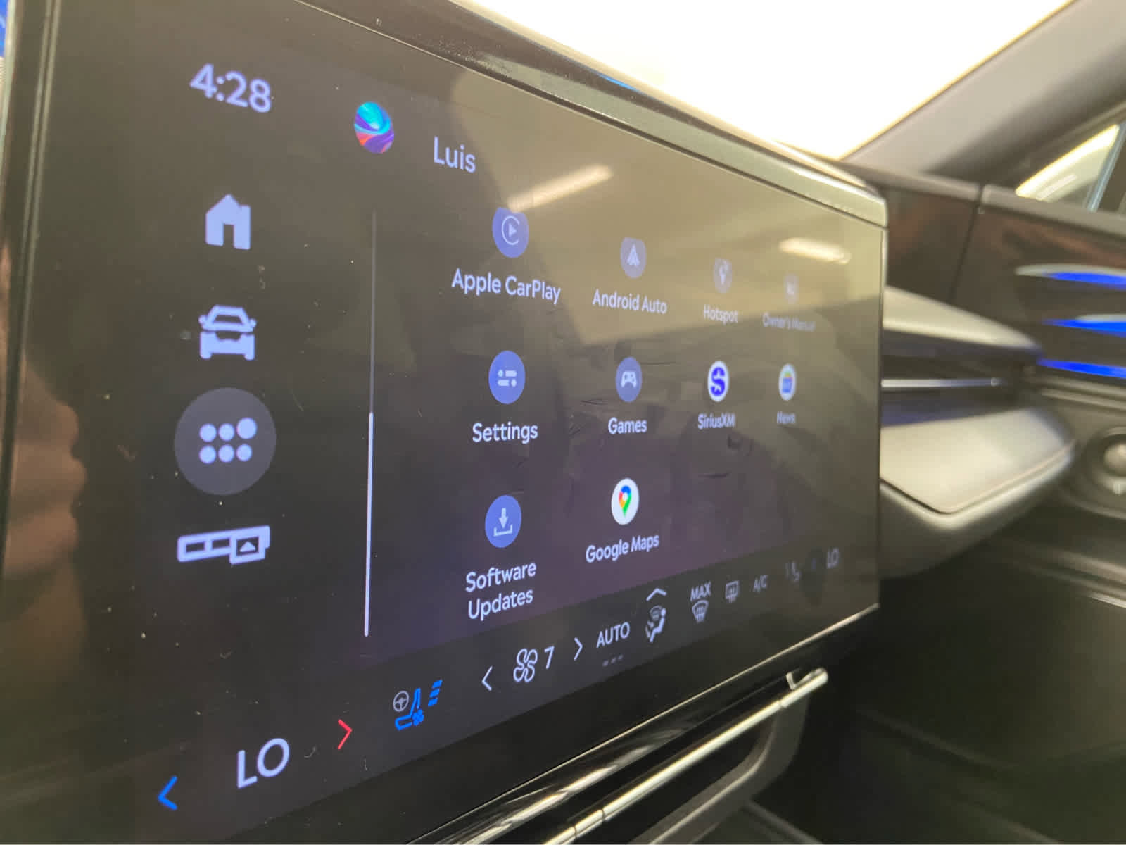 Used 2024 Lincoln Nautilus Premier w/ Equipment Group 102A image 31