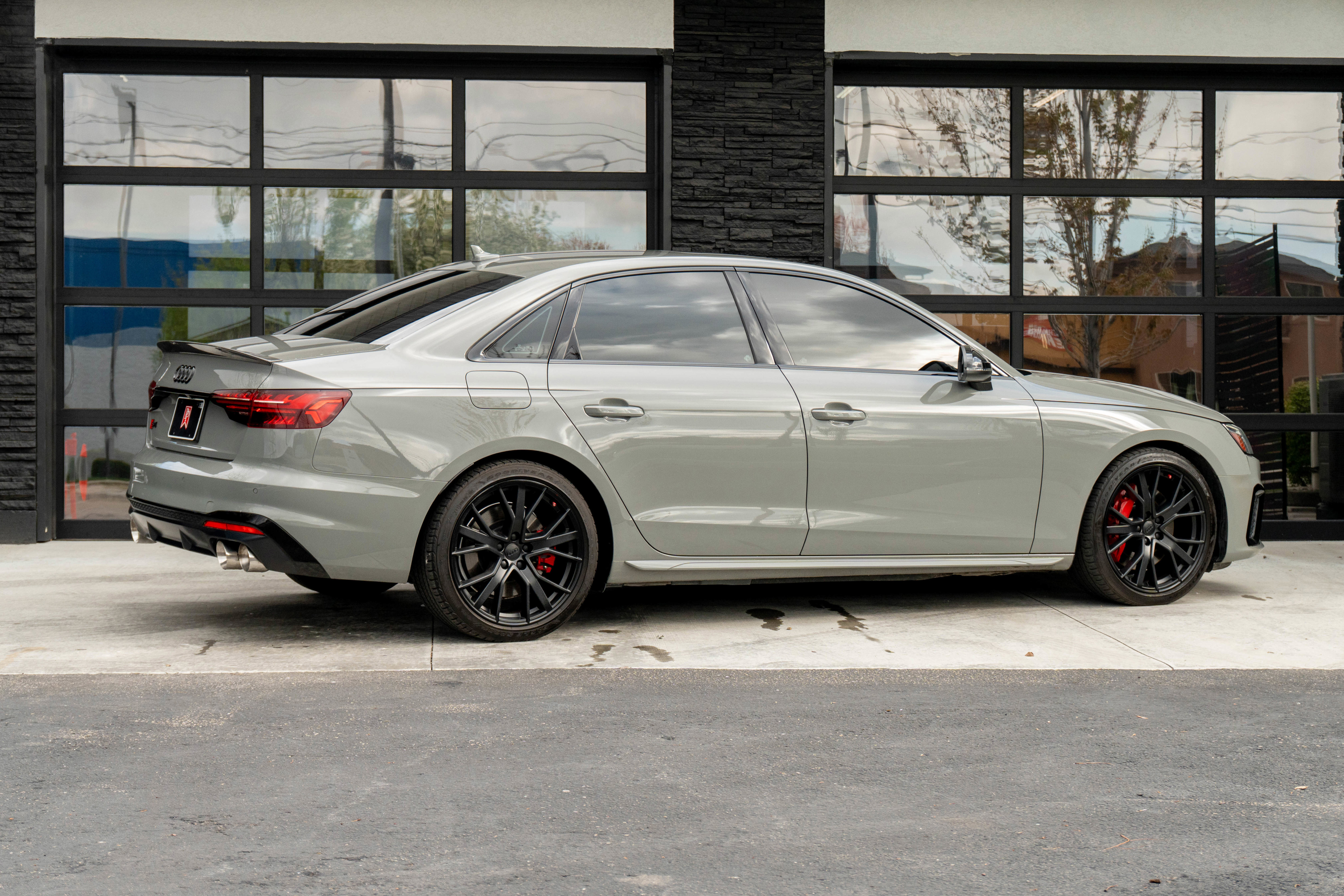 Used 2020 Audi S4 Premium Plus w/ Premium Plus Package image 8