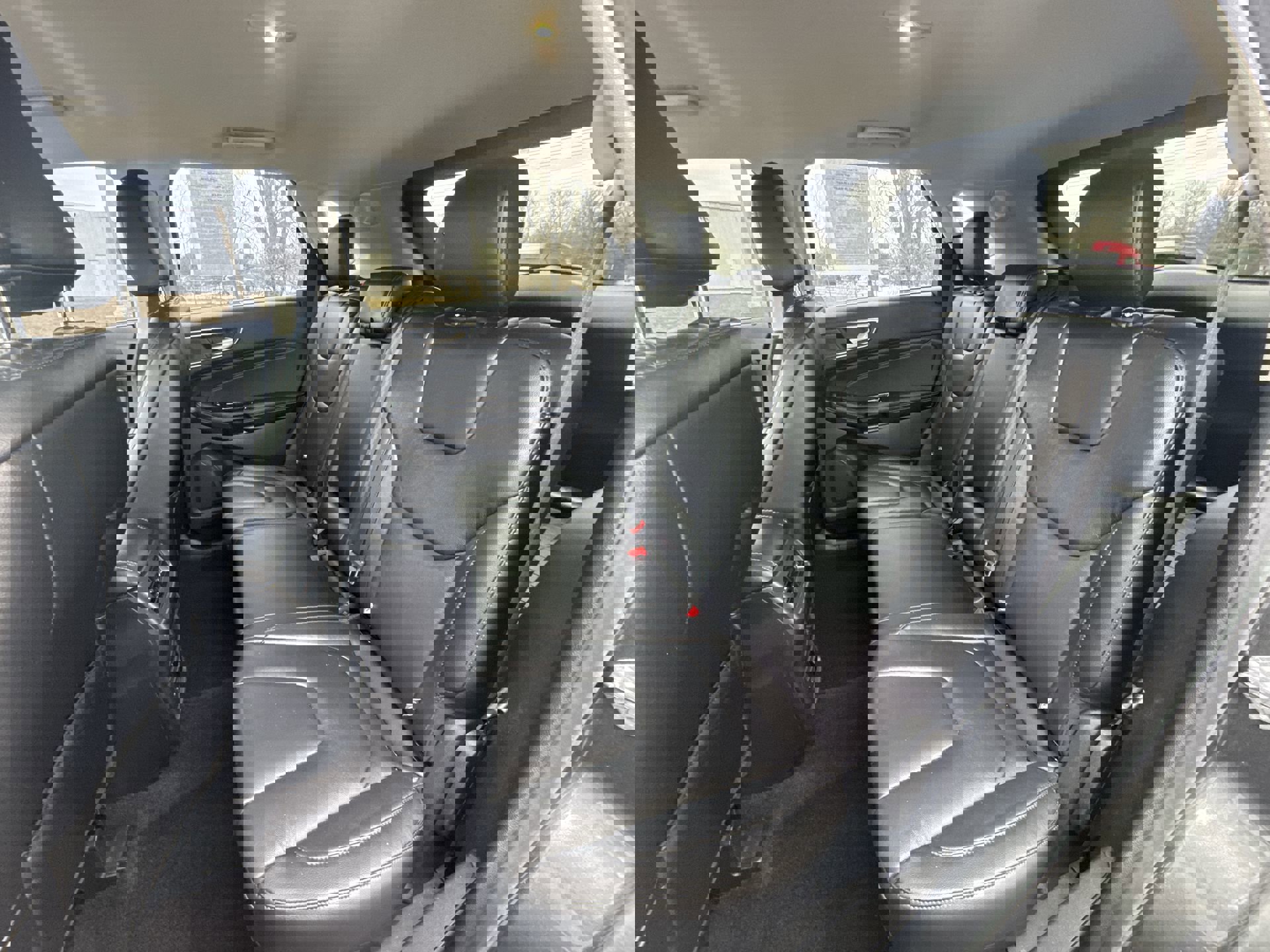 Used 2020 Ford Edge Titanium image 22