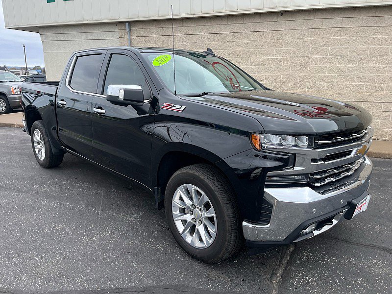Used 2019 Chevrolet Silverado 1500 LTZ w/ LTZ Plus Package AWD/4WD image 2