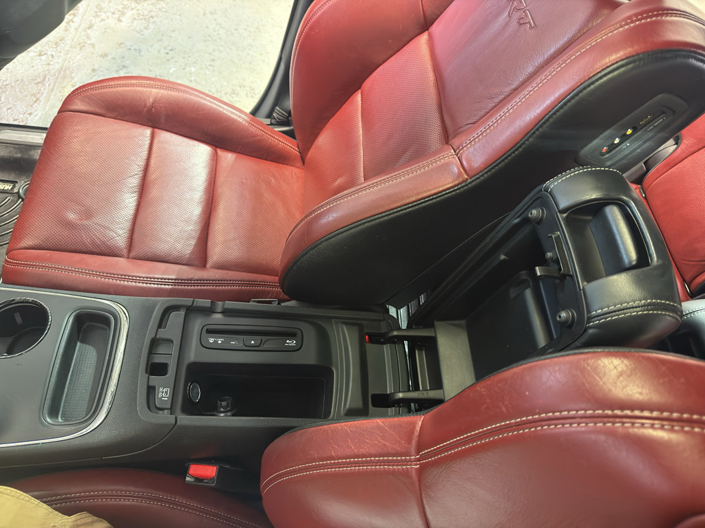 Used 2018 Dodge Durango SRT w/ SRT Interior Appearance Group AWD/4WD image 22