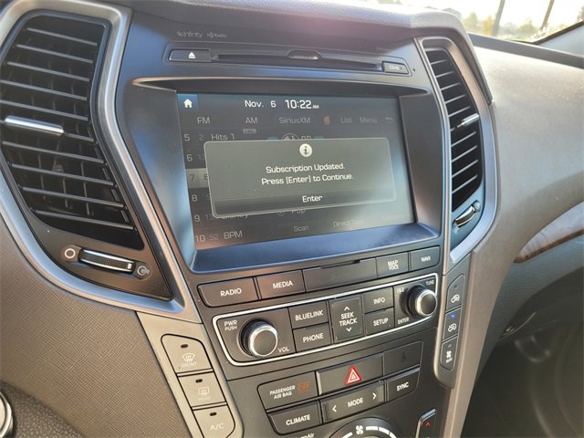 Used 2018 Hyundai Santa Fe Limited image 20