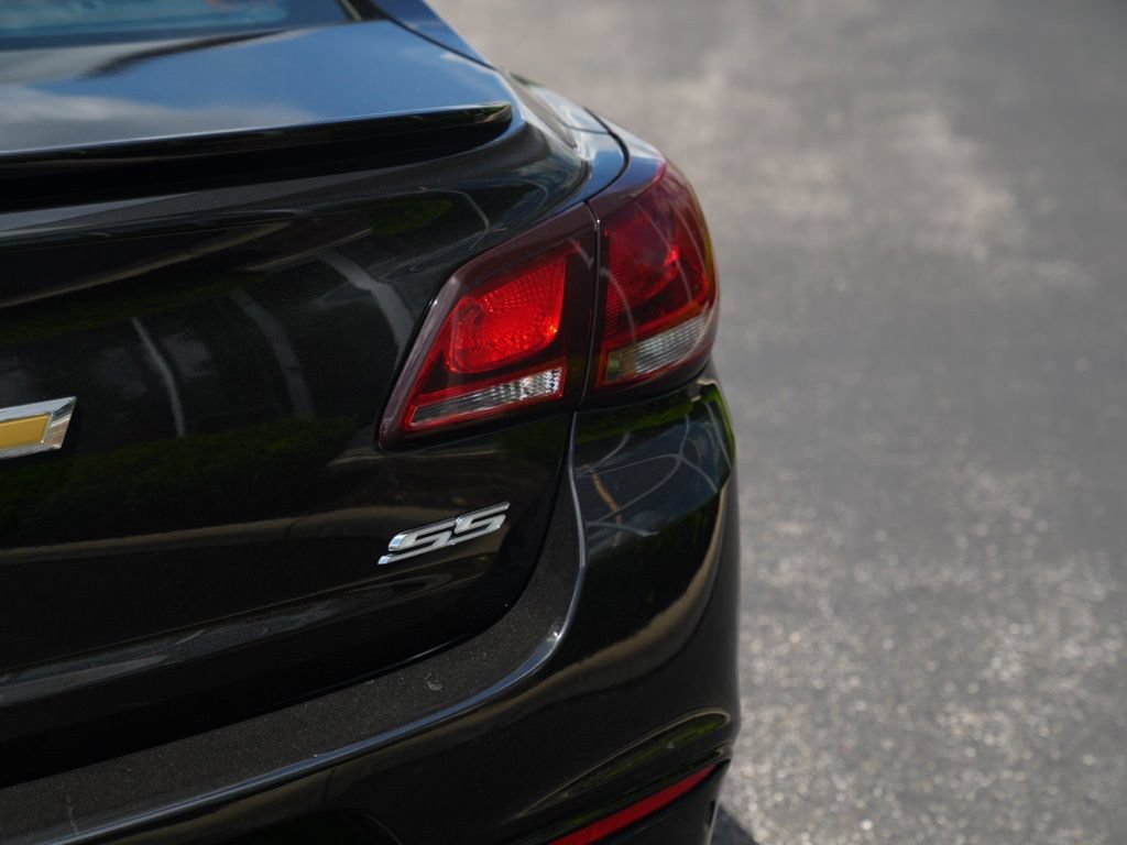 Used 2017 Chevrolet SS RWD image 12