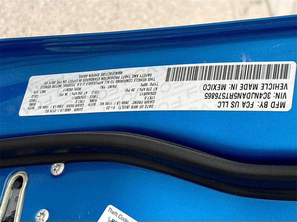 Used 2024 Jeep Compass Sport image 29