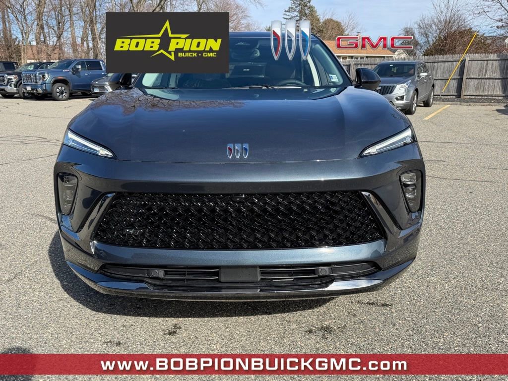 New 2026 Buick Envision Sport Touring image 7