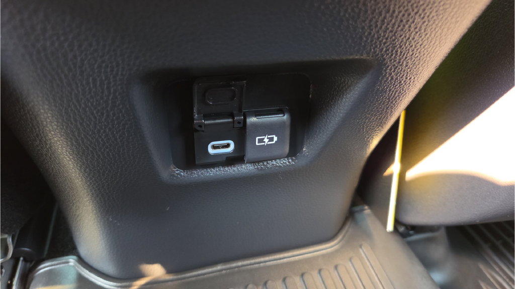 Used 2023 Toyota RAV4 XSE w/ XSE Grade Weather Package AWD/4WD image 44