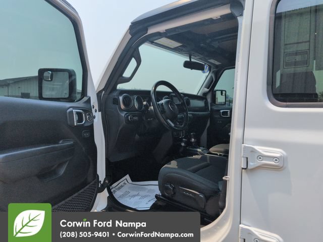 Used 2022 Jeep Gladiator Sport AWD/4WD image 9