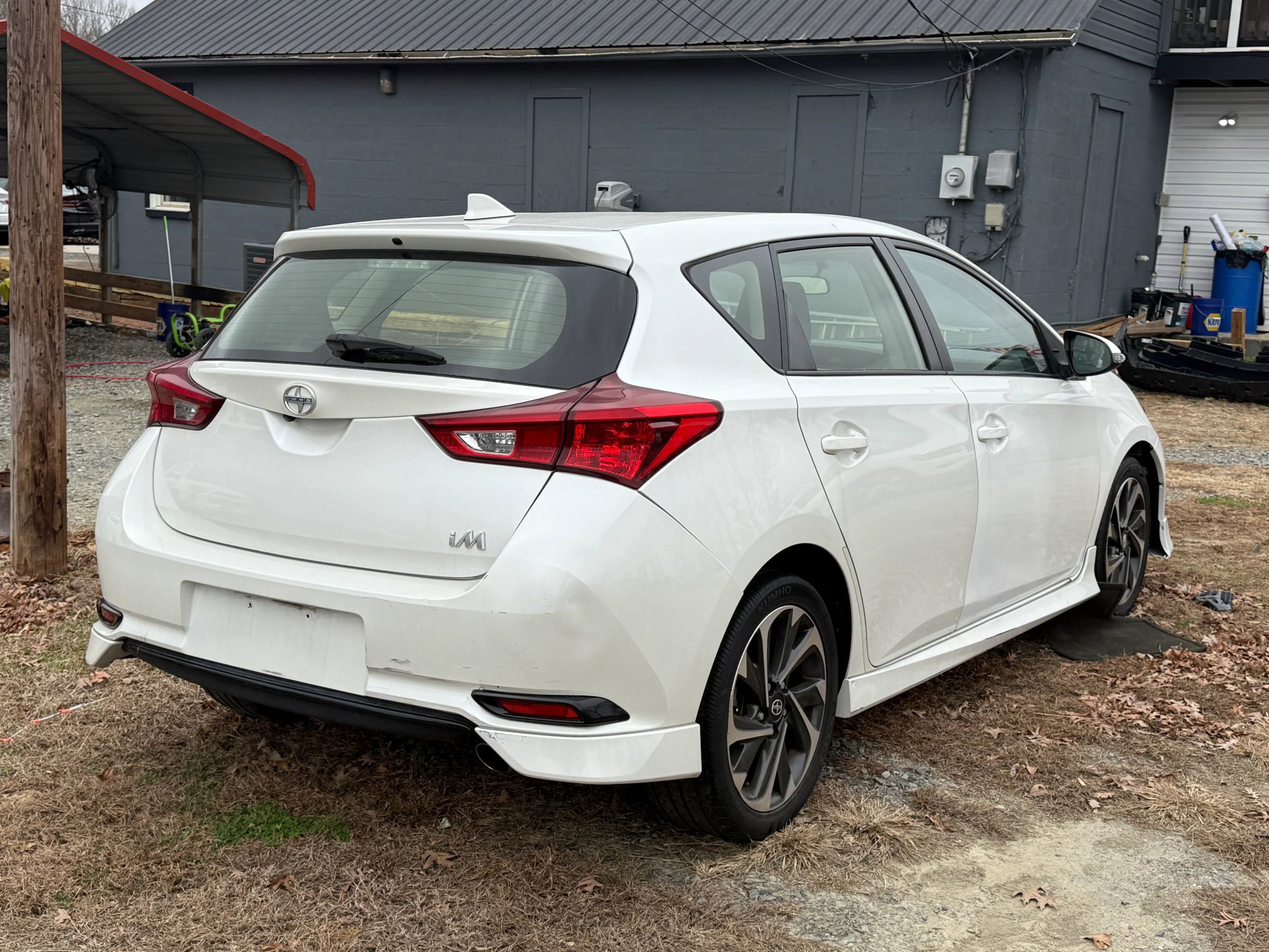Used 2016 Scion iM image 22