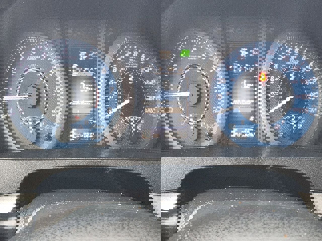 Used 2018 Toyota Sienna XLE image 15