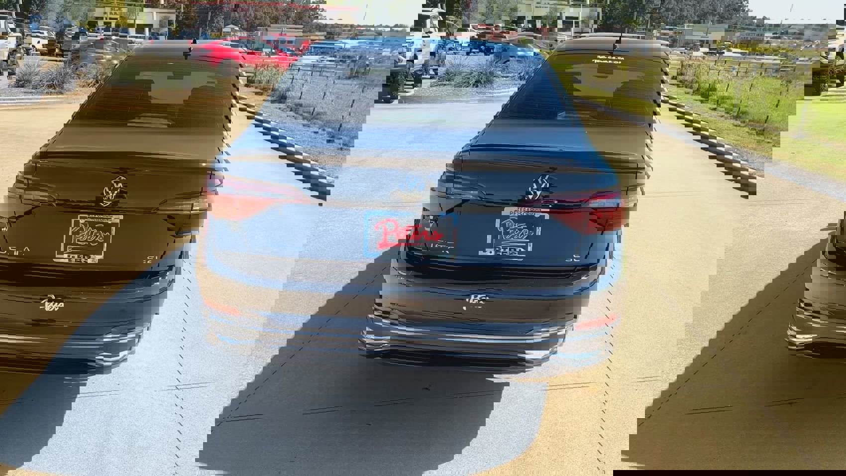 Used 2024 Volkswagen Jetta SEL image 6