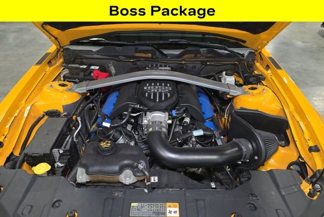 Used 2013 Ford Mustang Boss 302 w/ Boss 302 Accessory Pkg RWD image 5