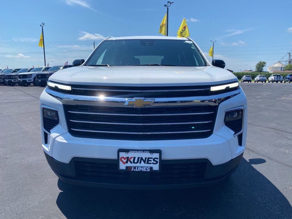 Used 2024 Chevrolet Traverse LT image 15