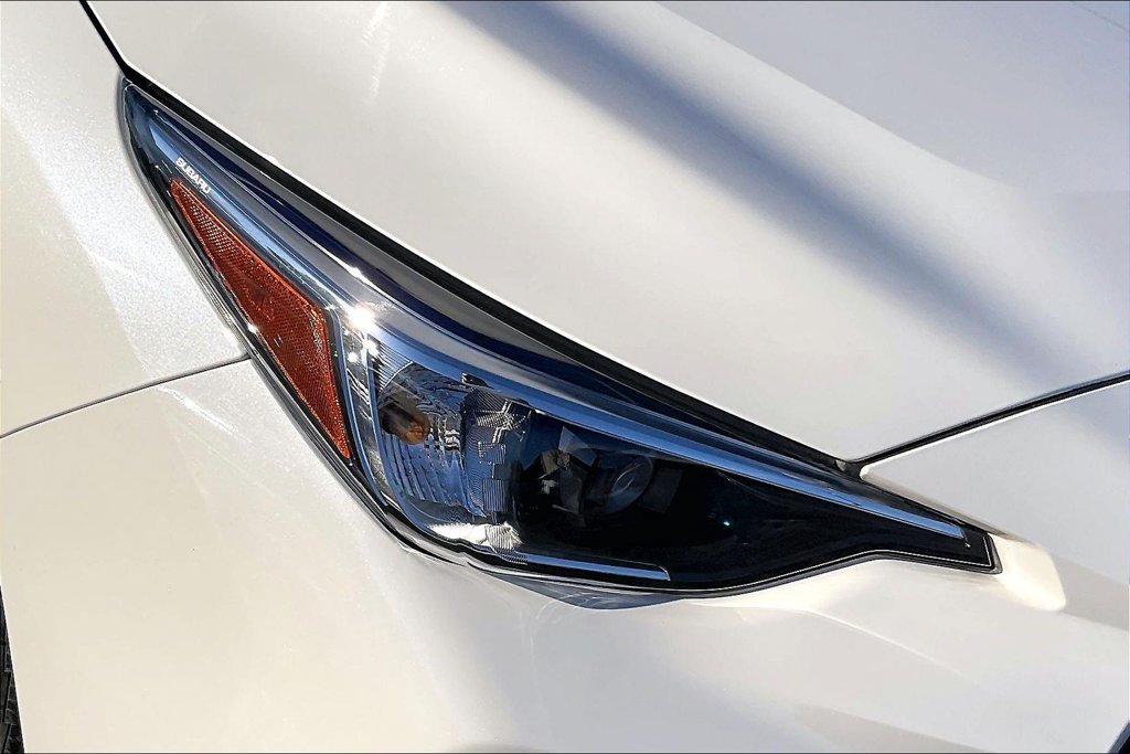 Certified 2024 Subaru Impreza 2.0i AWD/4WD image 34