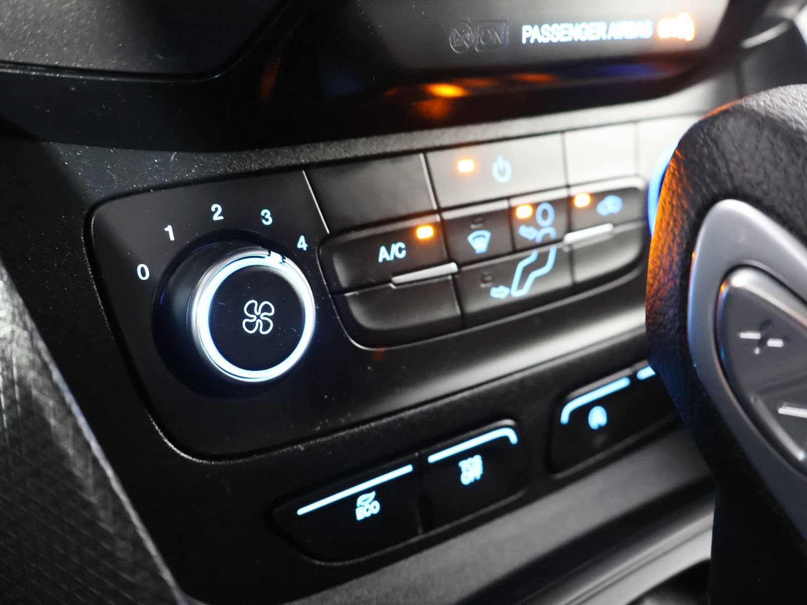 Used 2020 Ford Transit Connect XL FWD image 39