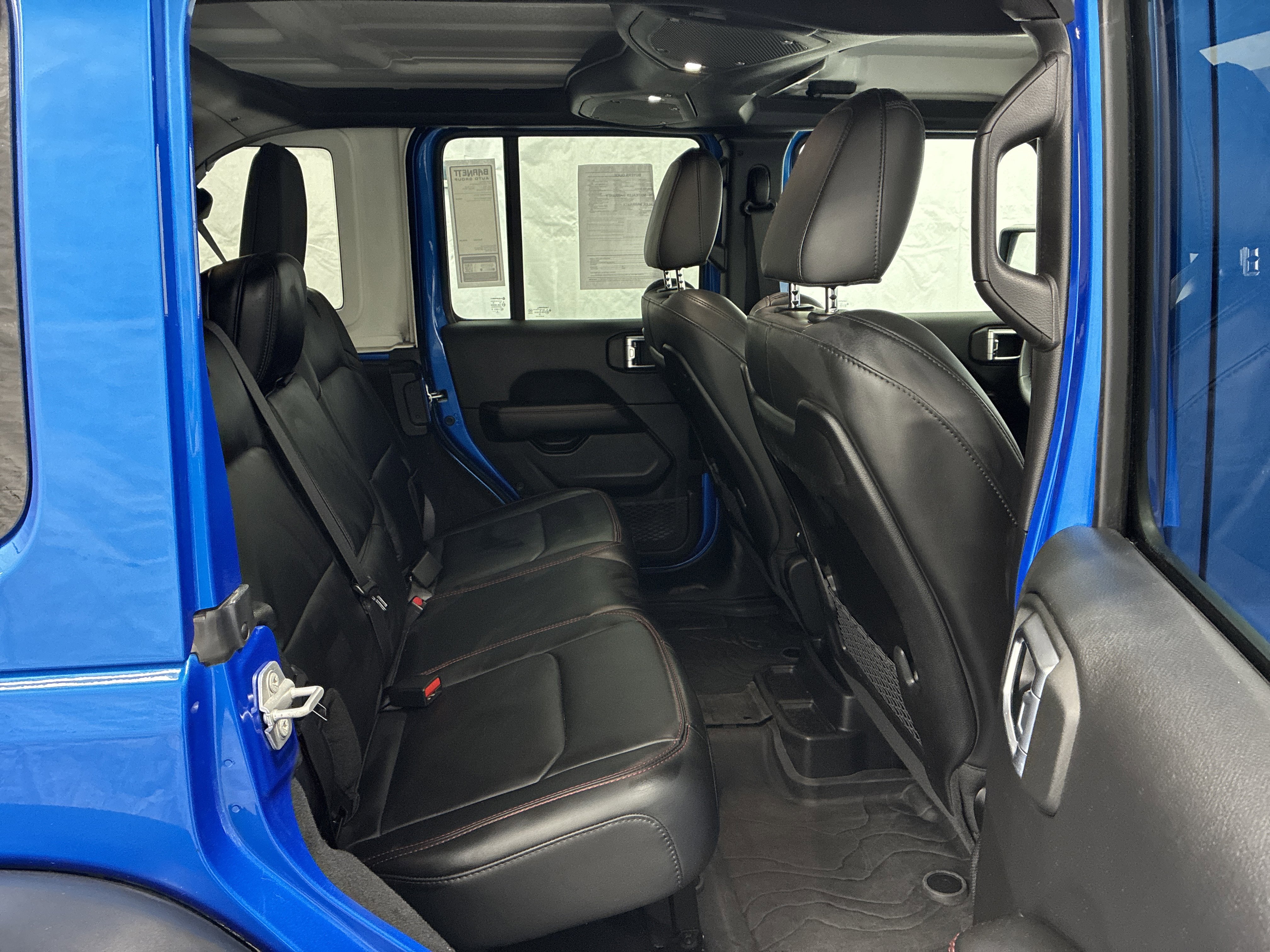 Certified 2025 Jeep Wrangler Unlimited Rubicon w/ Safety Group AWD/4WD image 11