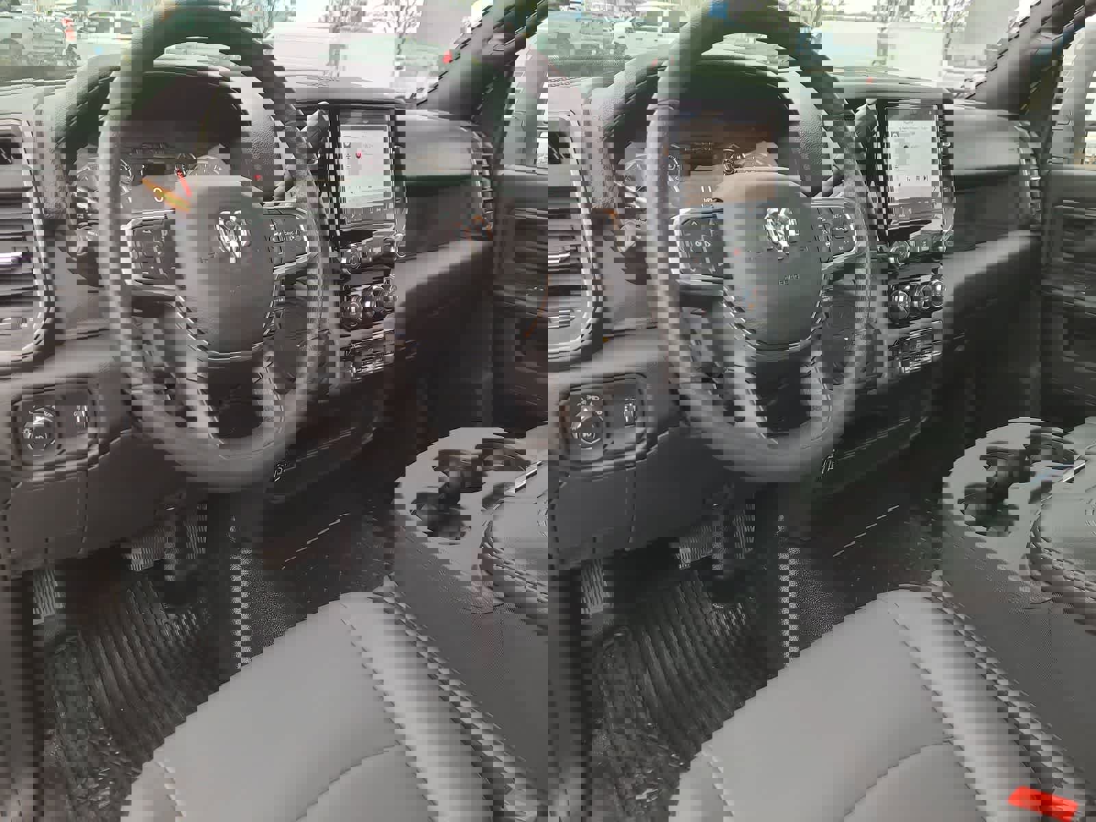 New 2025 RAM 5500 Tradesman AWD/4WD image 18