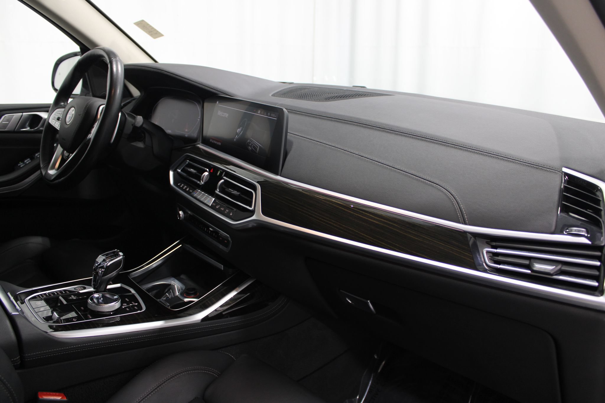 Used 2021 BMW X7 xDrive40i w/ Executive Package AWD/4WD image 30