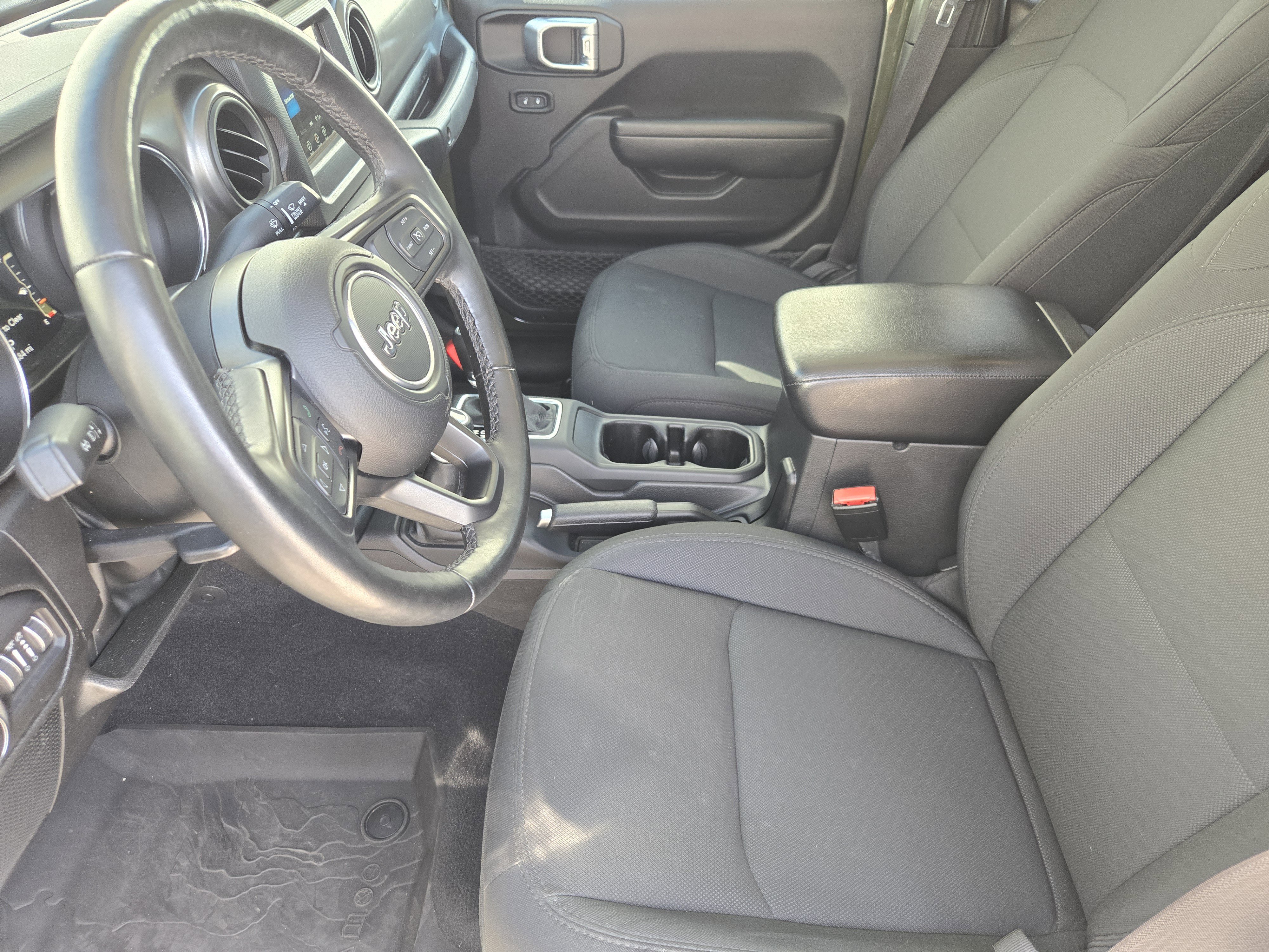 Used 2022 Jeep Gladiator Willys image 16