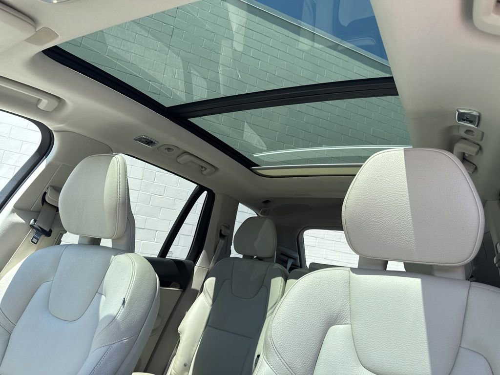 Used 2016 Volvo XC90 T6 Momentum w/ Momentum Plus Package image 35