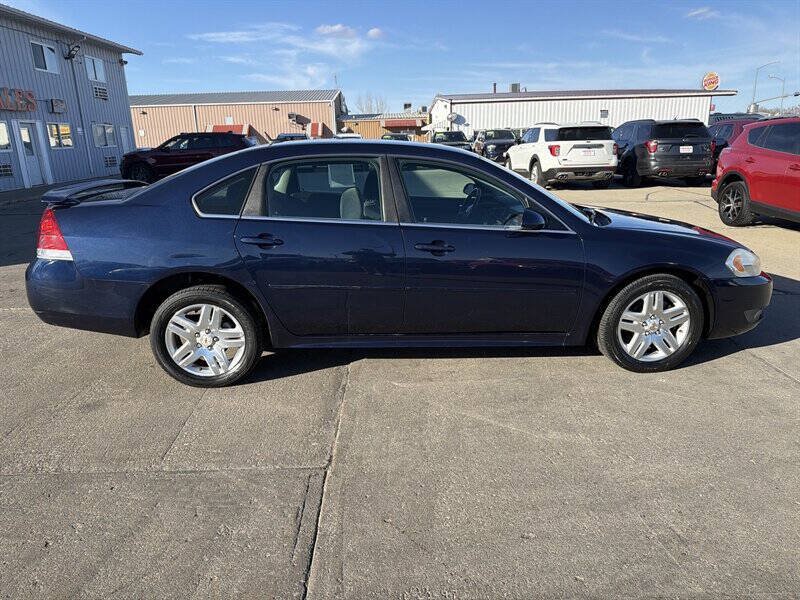 Used 2011 Chevrolet Impala LT FWD image 8