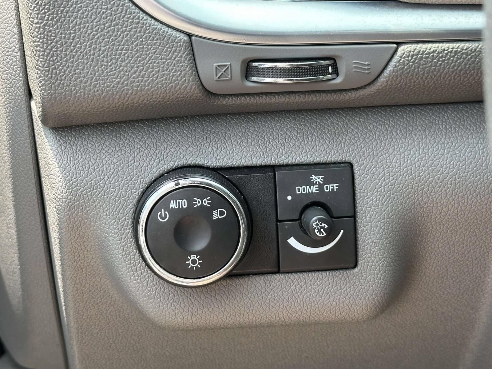 Used 2017 Chevrolet Traverse LS FWD image 16