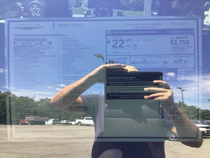 New 2026 Chrysler Pacifica Select image 15