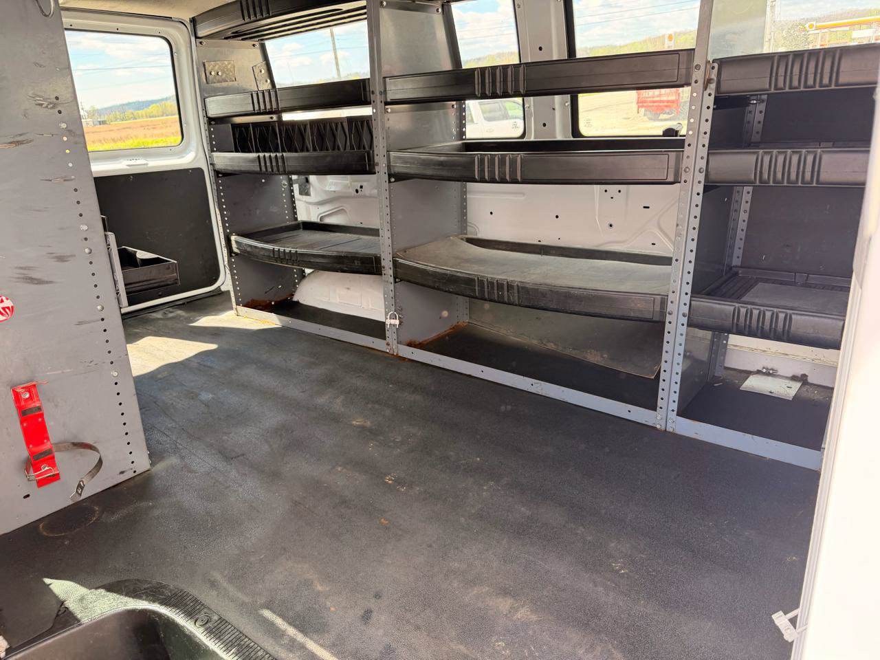 Used 2012 Ford E-250 and Econoline 250 w/ Insulation Pkg RWD image 8
