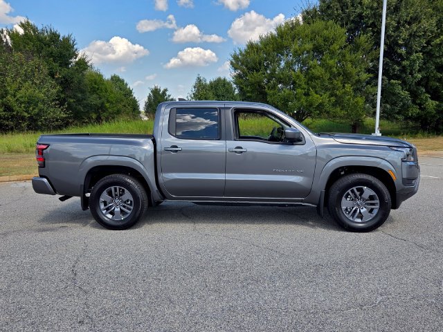 New 2027 Nissan Frontier SV RWD image 13