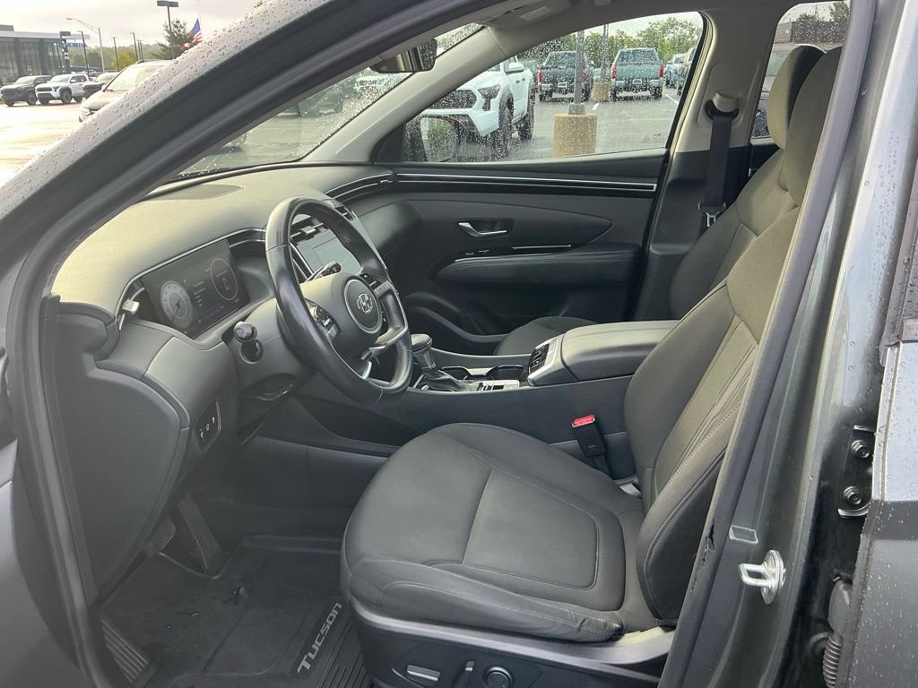 Certified 2022 Hyundai Tucson SEL w/ Convenience Package AWD/4WD image 17