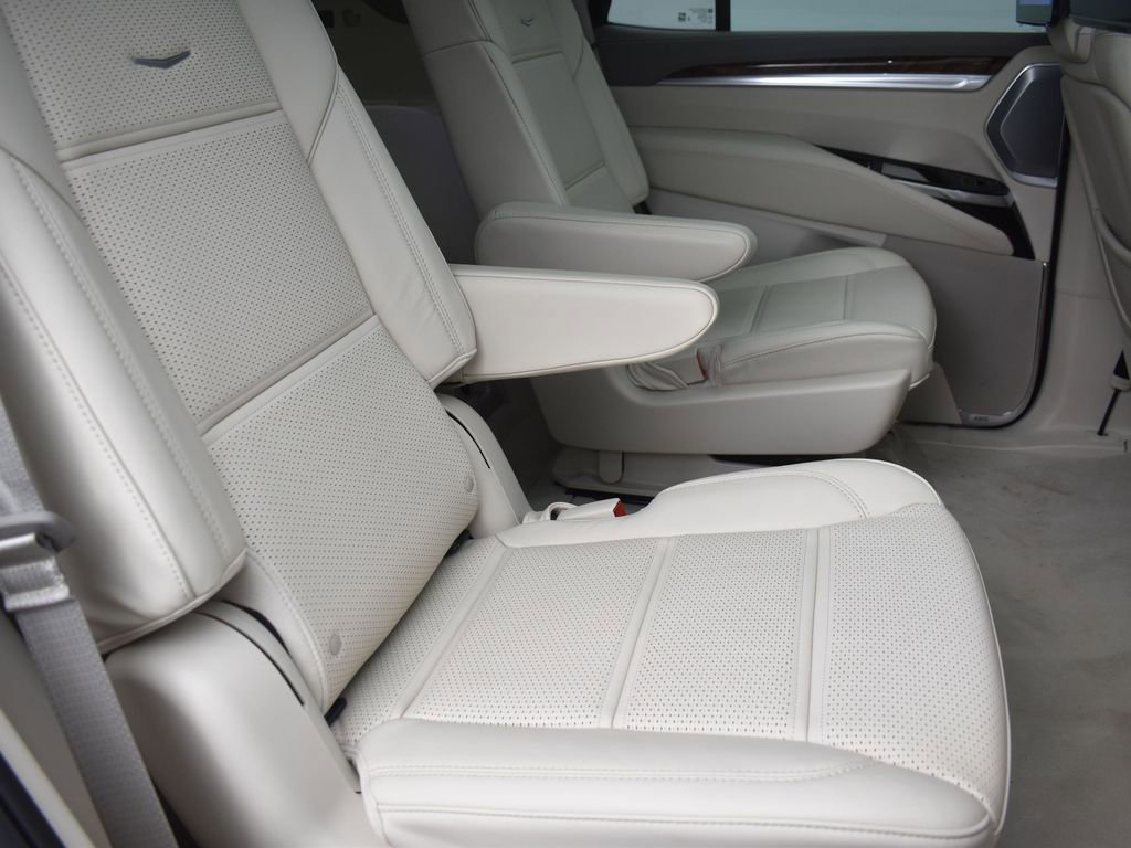 Certified 2025 Cadillac Escalade Sport Platinum image 37