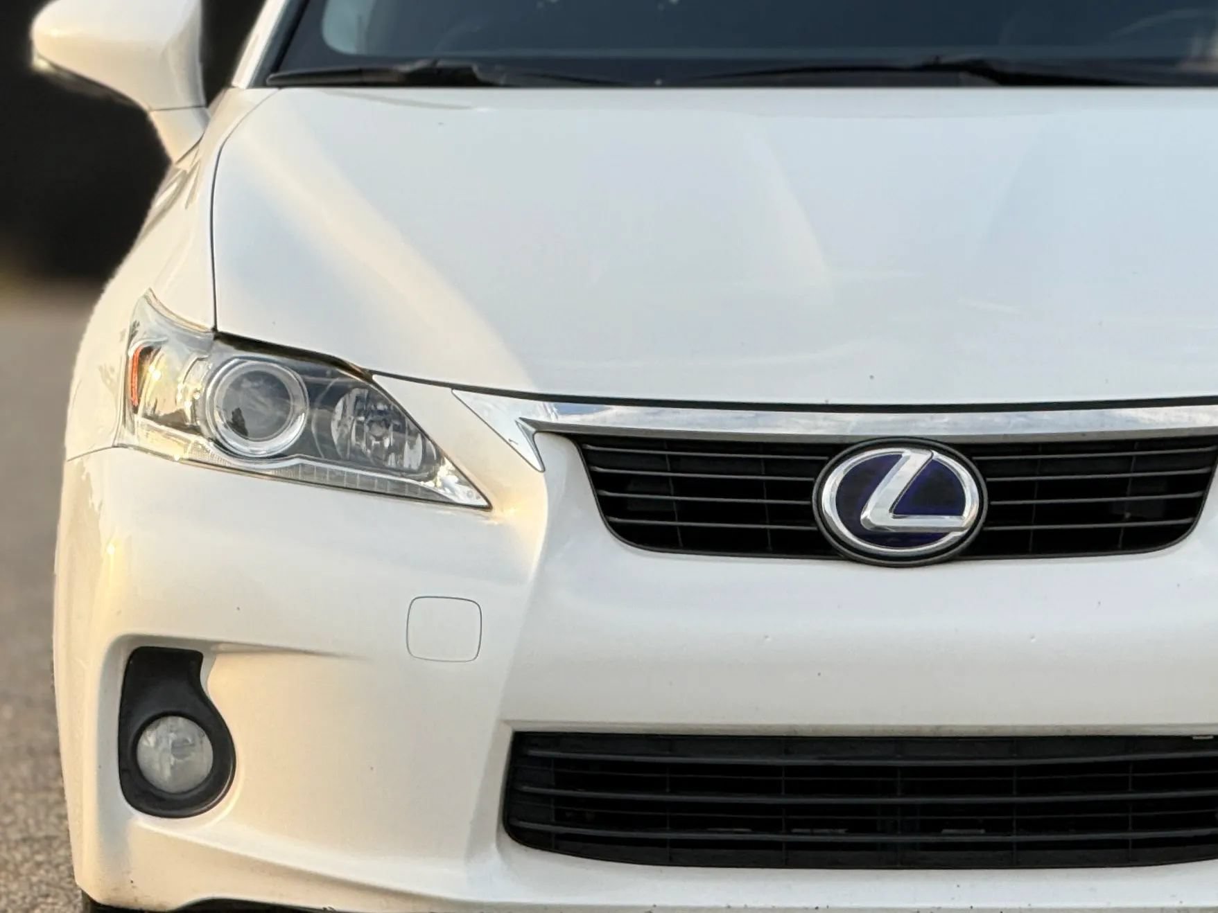 Used 2013 Lexus CT 200h w/ Premium Pkg w/Backup Camera FWD image 11