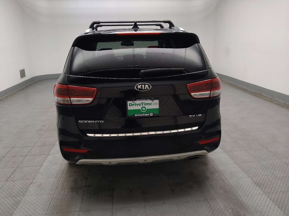 Used 2017 Kia Sorento SX image 6