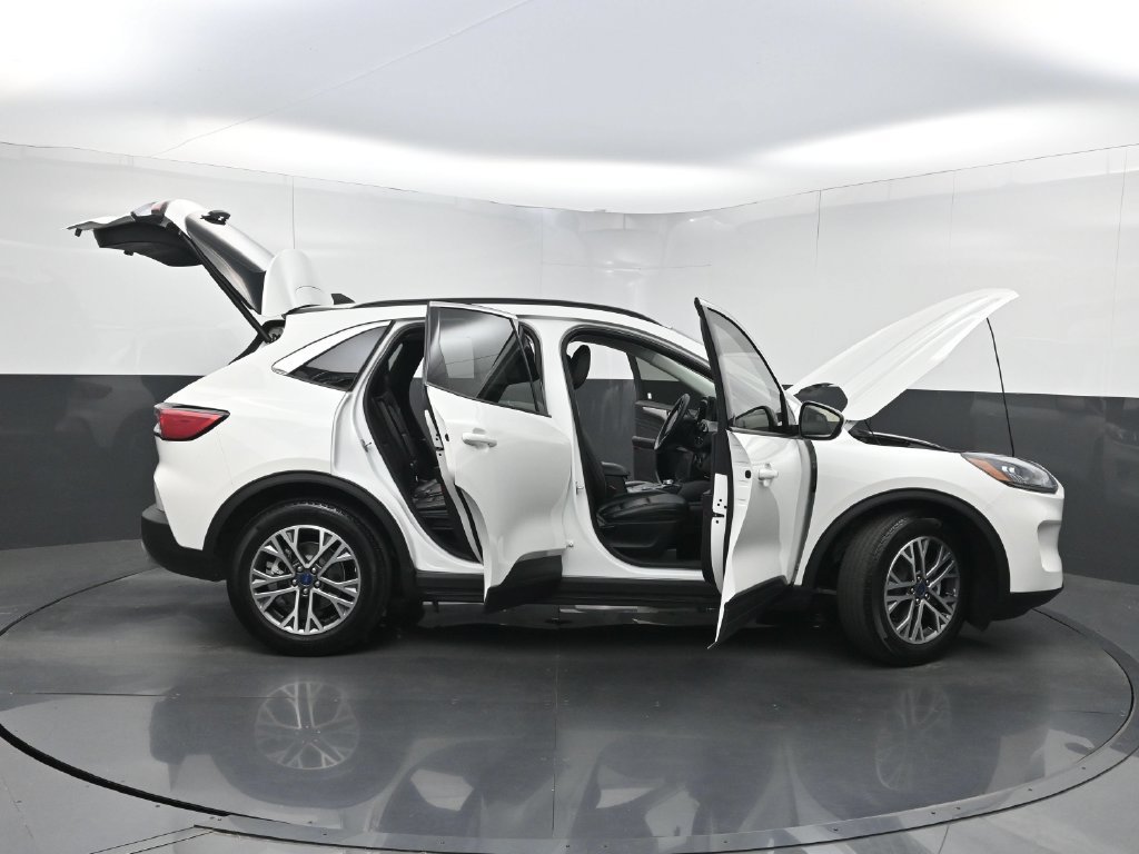 Used 2022 Ford Escape SEL w/ Technology Package FWD image 36