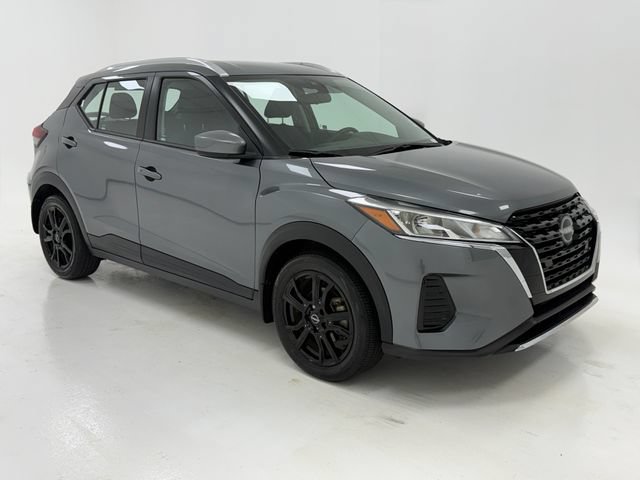 Used 2023 Nissan Kicks SV