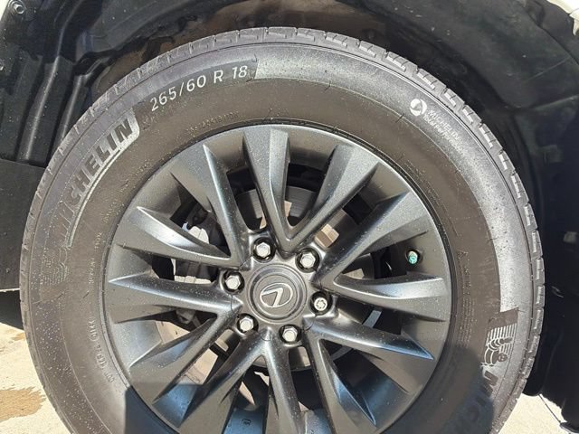 Used 2022 Lexus GX 460 Premium w/ Premium Package AWD/4WD image 22