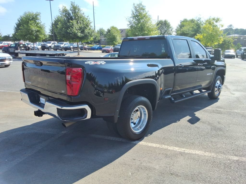 Certified 2025 Chevrolet Silverado 3500 LT AWD/4WD image 5