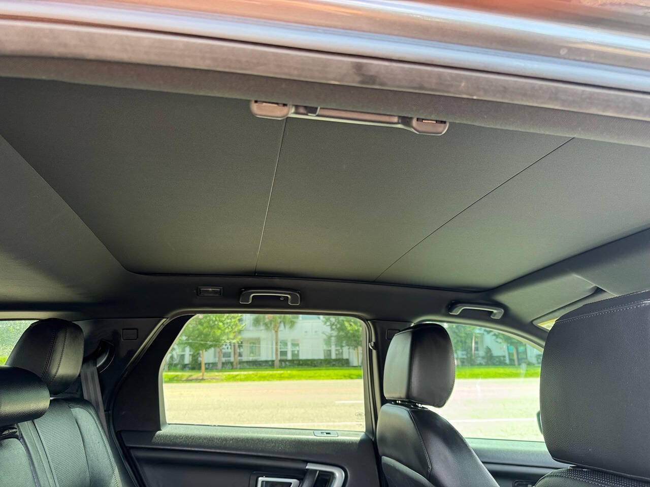 Used 2018 Land Rover Discovery Sport HSE AWD/4WD image 18