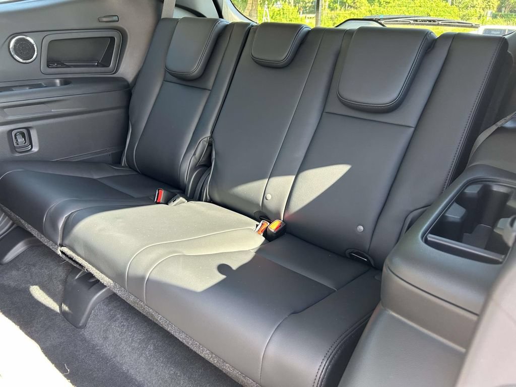 Certified 2025 Subaru Ascent Bronze Edition w/ Popular Package #2 AWD/4WD image 12