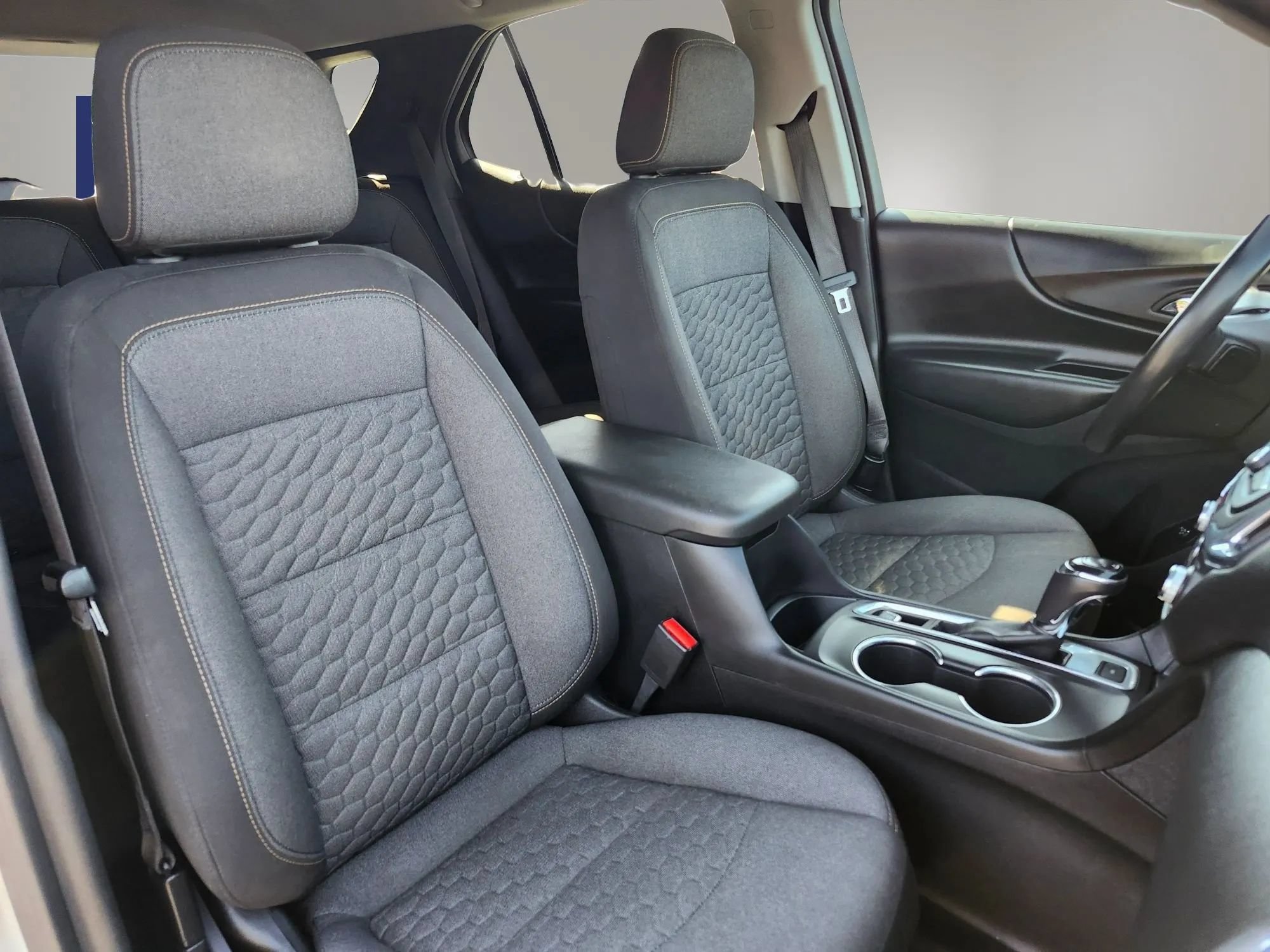 Used 2019 Chevrolet Equinox LT AWD/4WD image 23