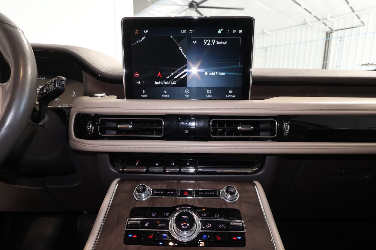 Used 2021 Lincoln Aviator Reserve w/ Equipment Group 202A AWD/4WD image 17