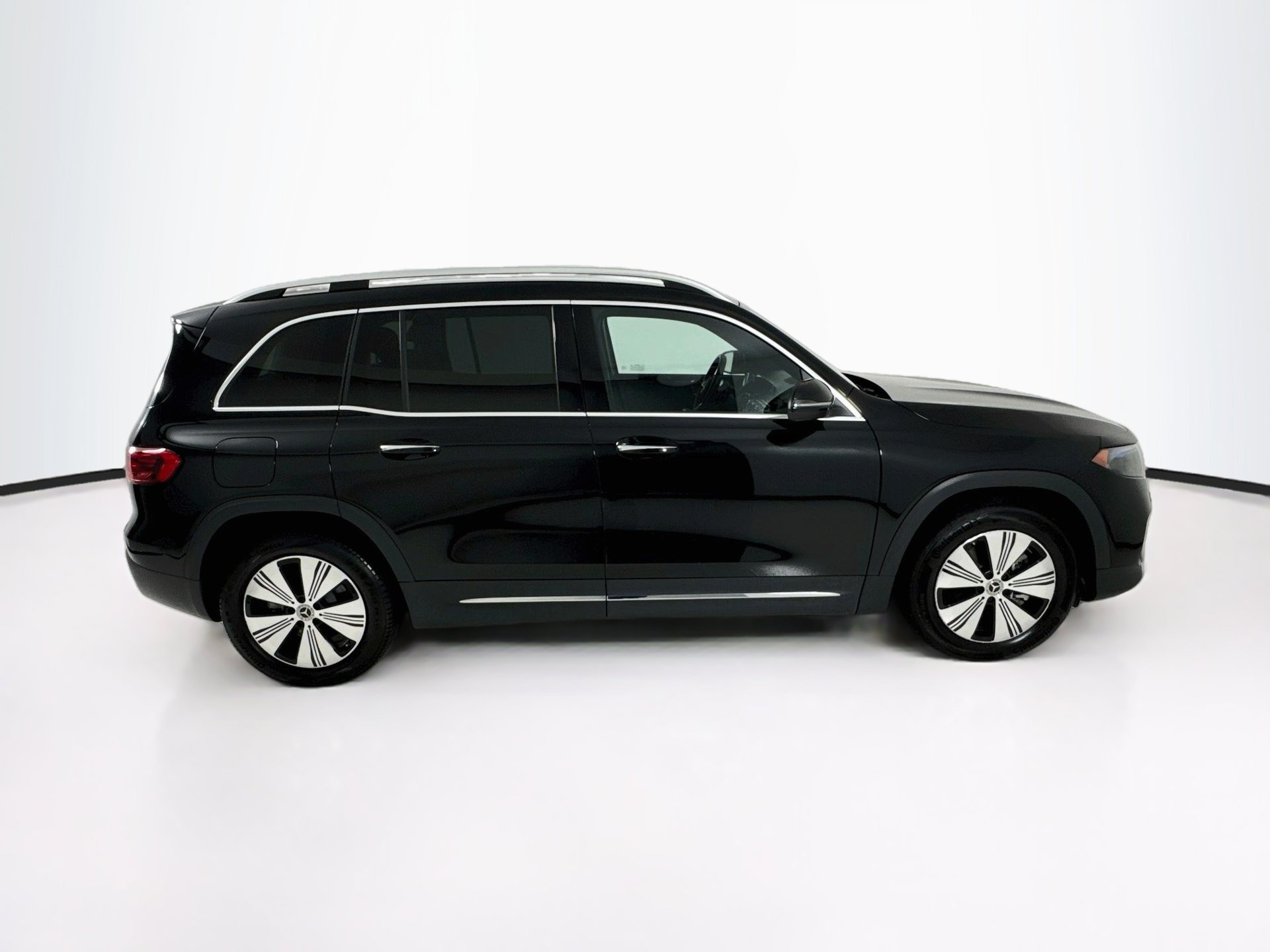 Certified 2024 Mercedes-Benz EQB 250+ image 9