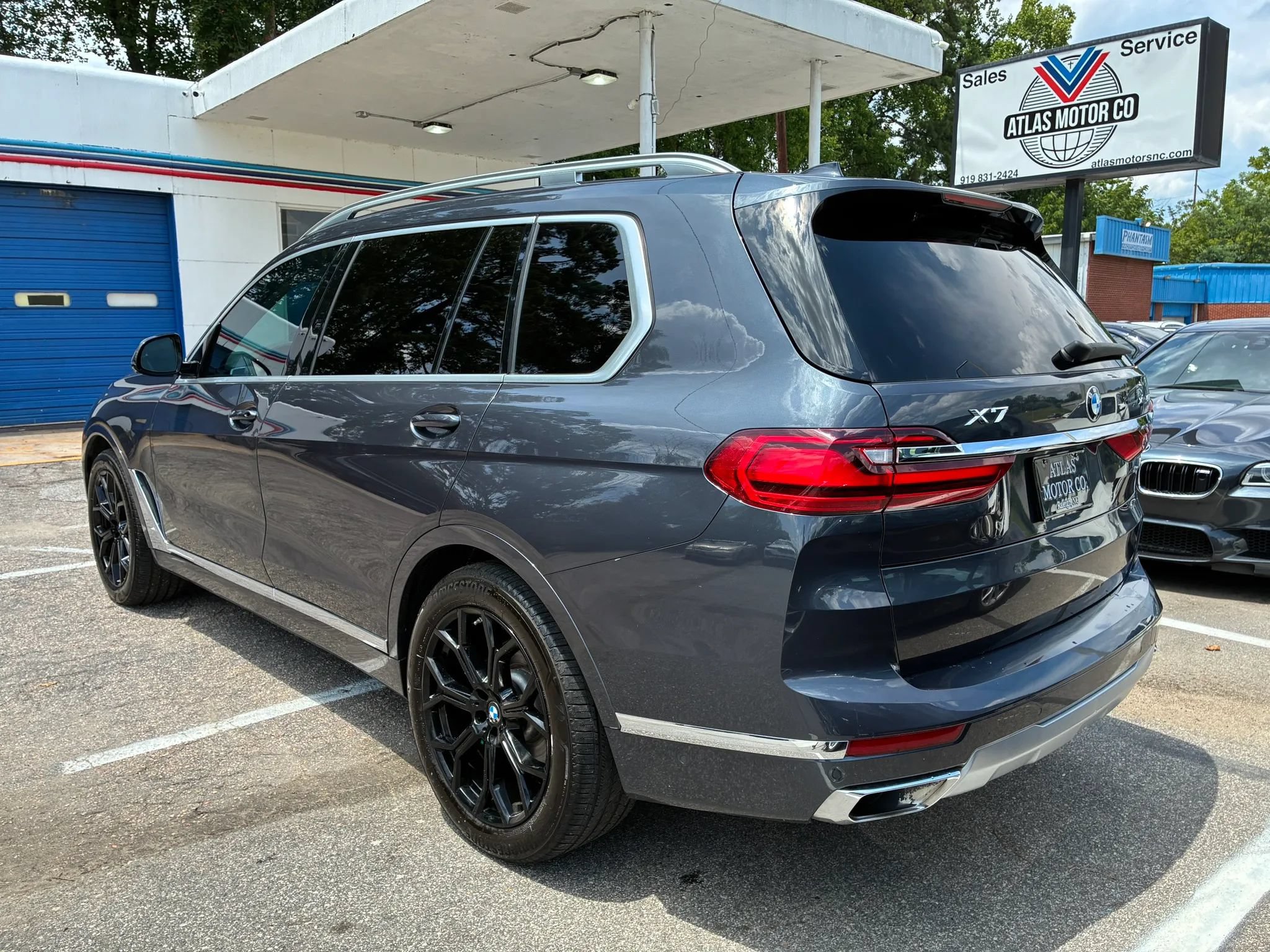 Used 2020 BMW X7 xDrive40i w/ Premium Package AWD/4WD image 10