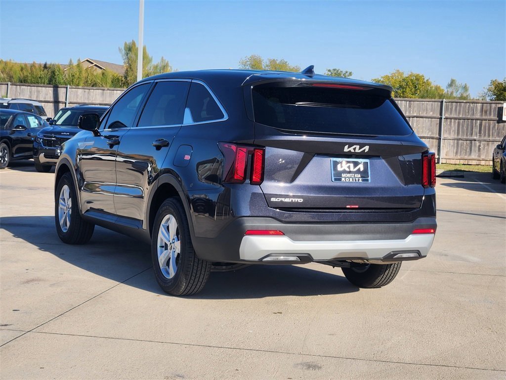 New 2026 Kia Sorento LX image 8