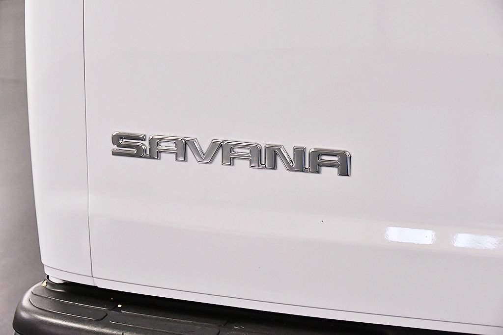 Used 2025 GMC Savana 2500 w/ Driver Convenience Package RWD image 10