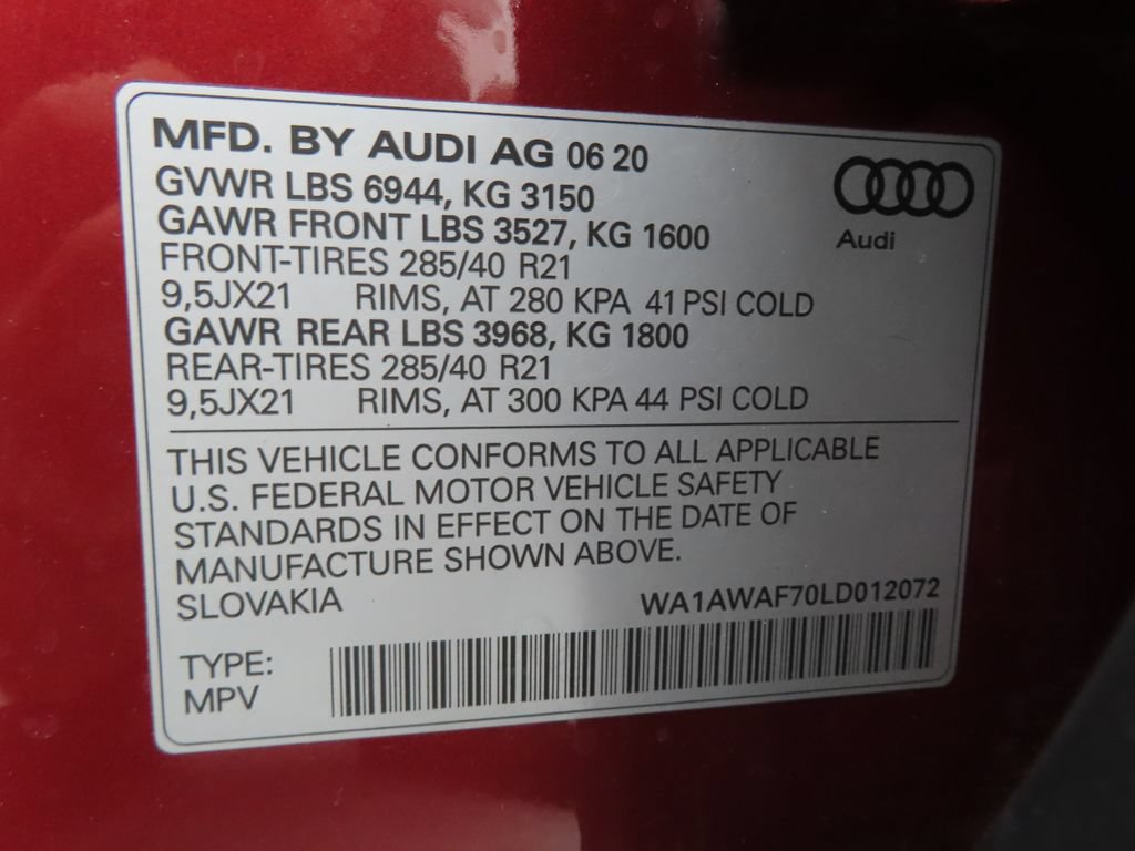 Used 2020 Audi SQ7 Premium Plus w/ SQ7 Black Optic Package AWD/4WD image 28