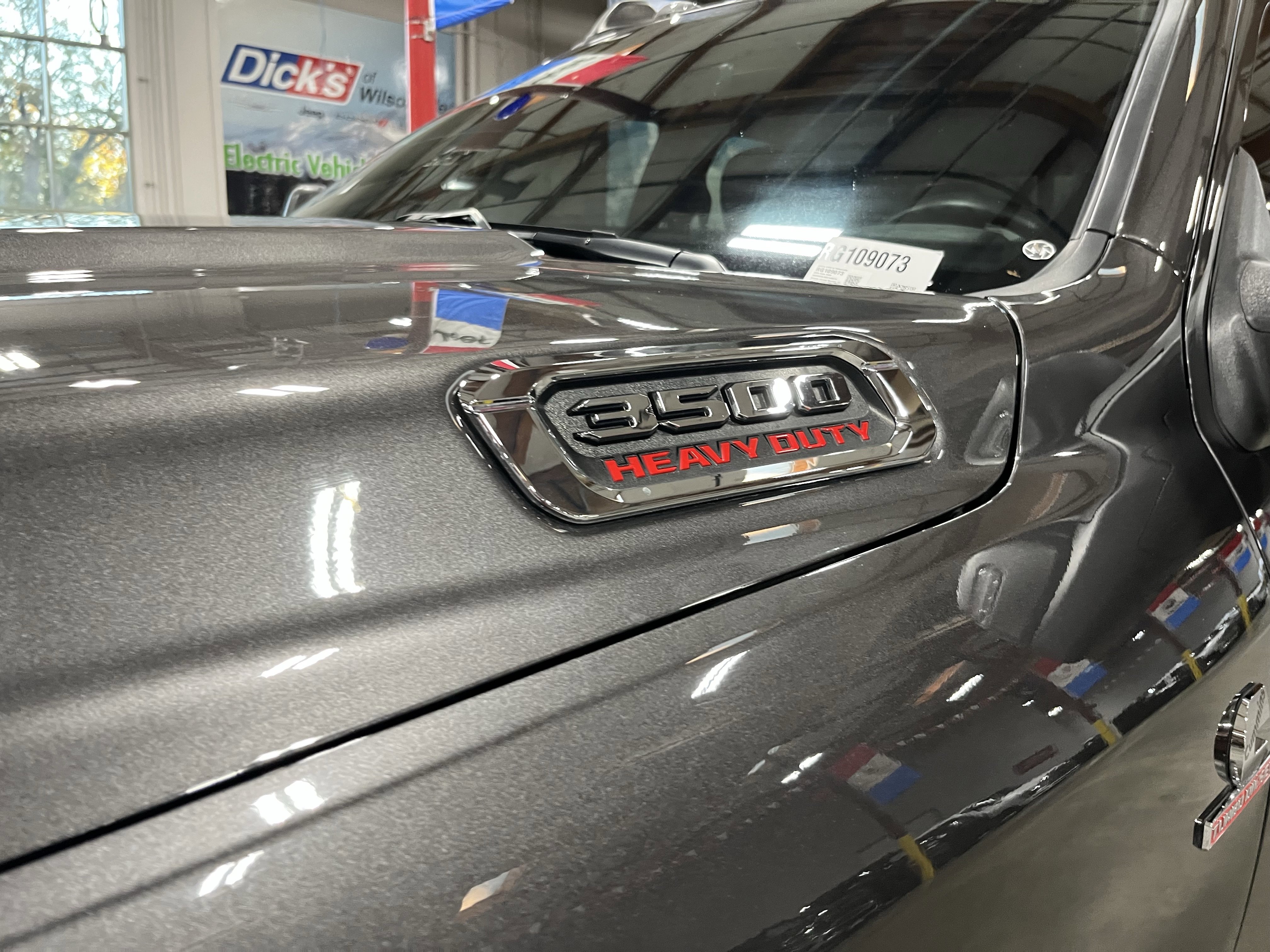 Used 2024 RAM 3500 Tradesman w/ Towing Technology Group image 9