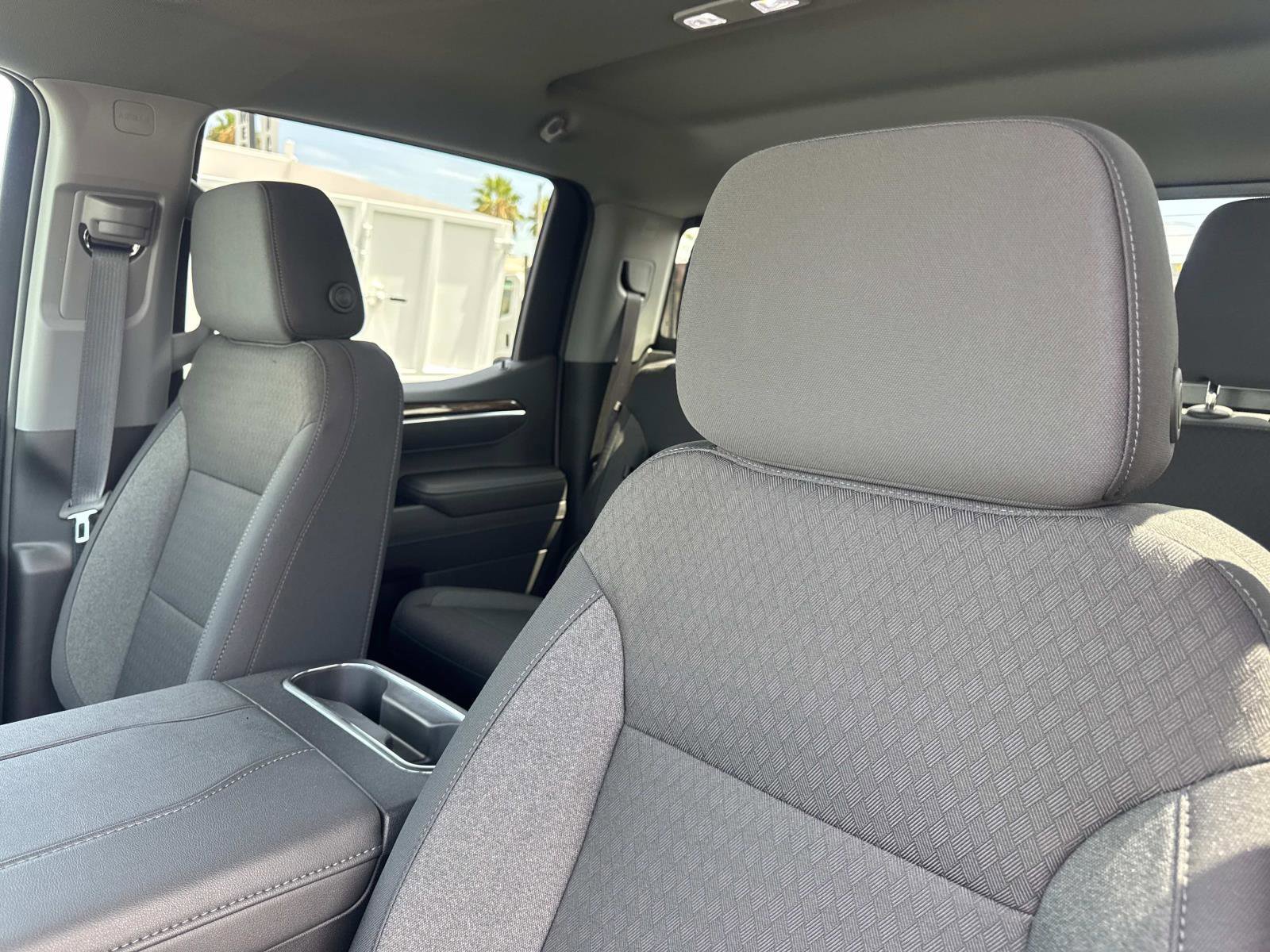 New 2026 GMC Sierra 1500 Elevation image 23