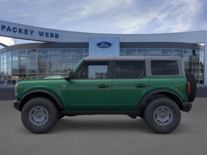New 2025 Ford Bronco Badlands w/ Sasquatch Package AWD/4WD image 4