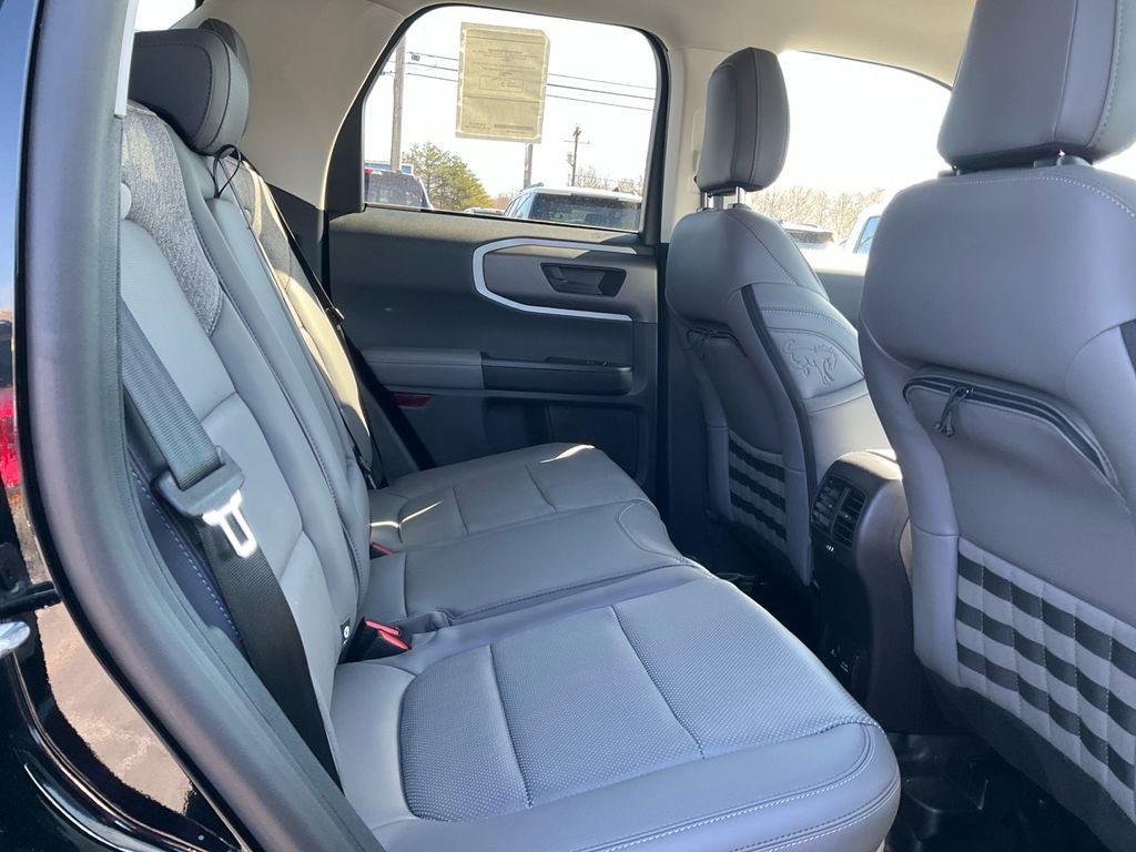 New 2025 Ford Bronco Sport Badlands image 12