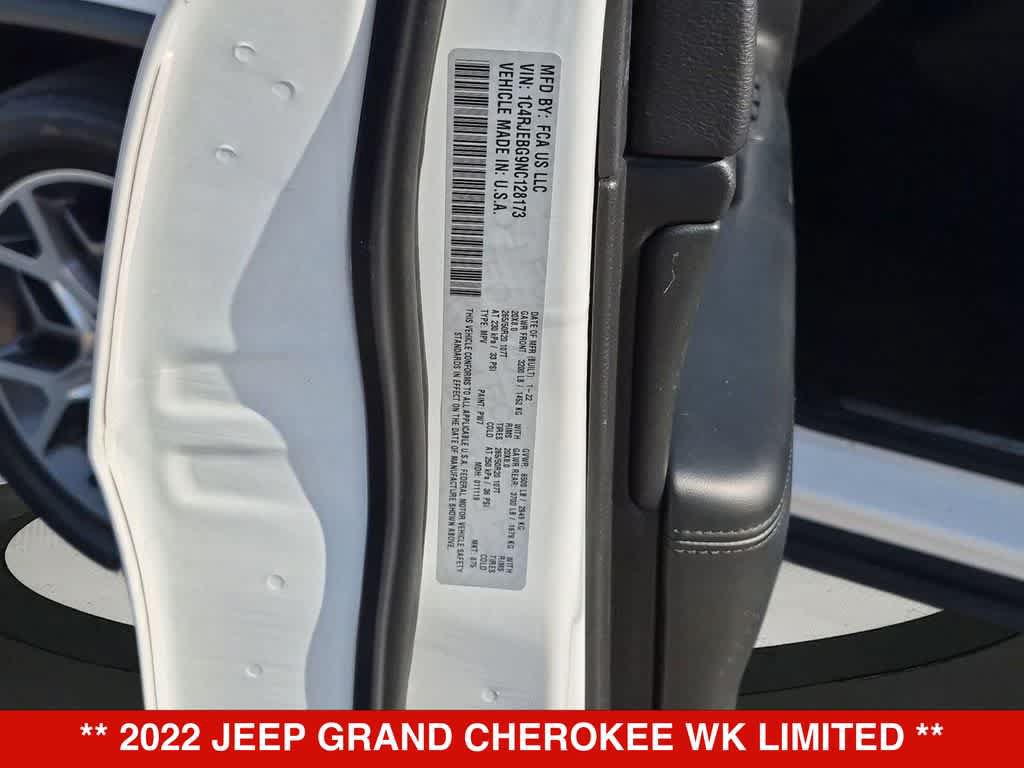 Used 2022 Jeep Grand Cherokee Limited w/ Tech Group RWD image 35